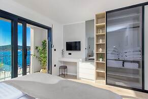 Villa Lux