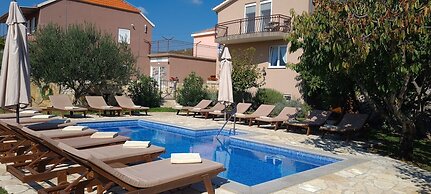 House Fun&relax