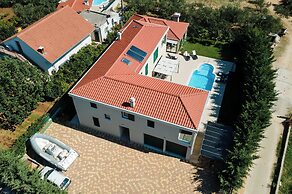 Villa Jolanda