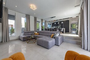 Villa Ren