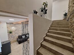 Villa Stone Castle