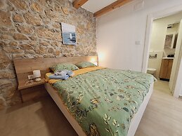 Villa Stone Castle