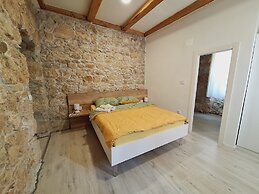 Villa Stone Castle