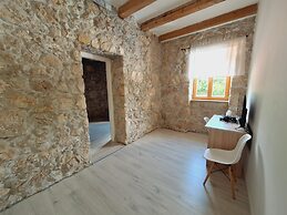 Villa Stone Castle