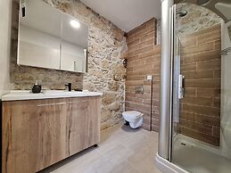 Villa Stone Castle