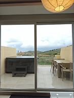 Veduta ta' Pinu Holiday Residences