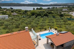 Sea View Villa With Pool