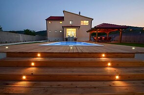 Villa Julija