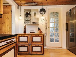 6 Person Holiday Home in Thyholm