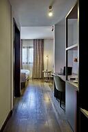 Ralf Hotel - Downtown