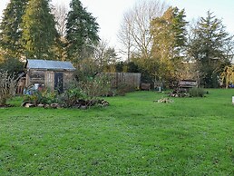 The Hare and Bumblebee Cottage