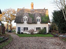 The Hare and Bumblebee Cottage