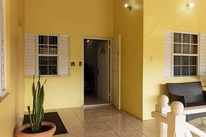 3rd Floor Condo Tower Isle 24hr Security