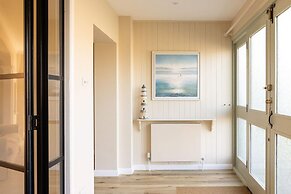 Coastal Comfort for 6 Felpham Beach