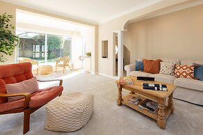 Coastal Comfort for 6 Felpham Beach