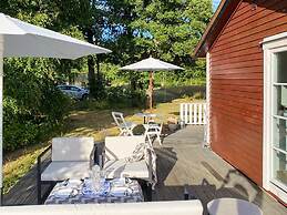 6 Person Holiday Home in Lottorp