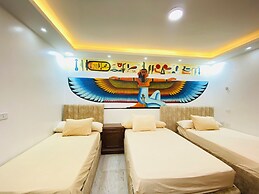 Pyramids gardens Guest House