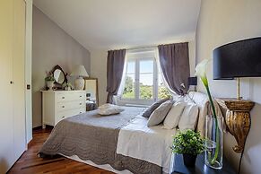 Farmhouse in Lucca With Private Pool