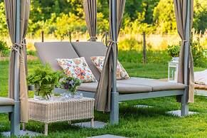 Farmhouse in Lucca With Private Pool