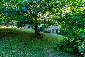 Farmhouse in Lucca With Private Pool