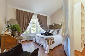 Farmhouse in Lucca With Private Pool