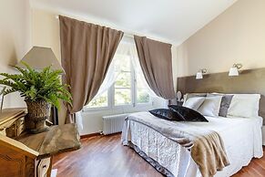 Farmhouse in Lucca With Private Pool