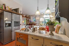 Farmhouse in Lucca With Private Pool