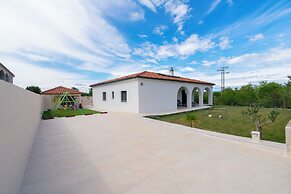 Villa Olivarum