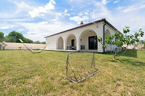 Villa Olivarum