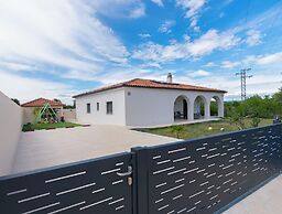 Villa Olivarum