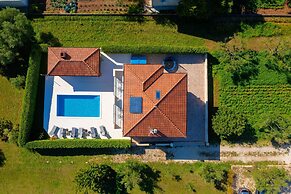 Villa Batana