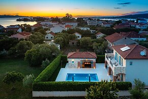 Villa Batana