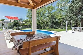 Villa Ana
