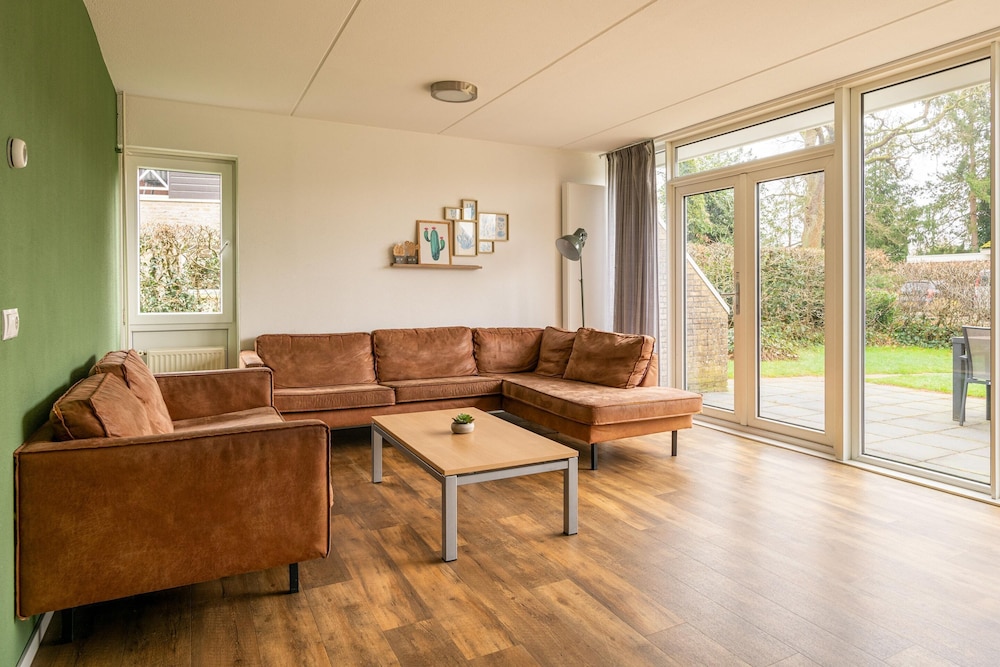 Detached Bungalow Comfort 14