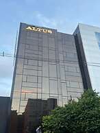 ALTUS HOTEL