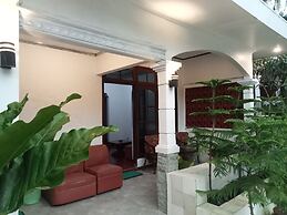 Pakemsari Resort Hotel