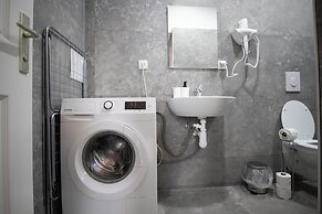 Chic 1BR Apartment Near Westbahnhof