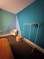 Serene Southampton Apartment With 3 Bedrooms
