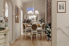 Apartment in Lucca With Terrace Views