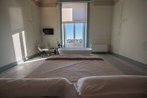 Des Bains Chambre & Suite