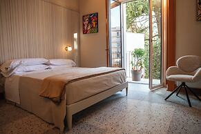 Des Bains Chambre & Suite