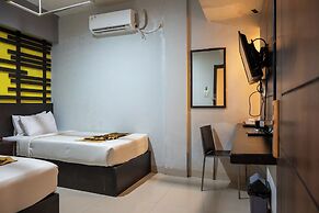 Tripletree Majestiq Hotel