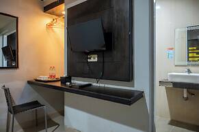 Tripletree Majestiq Hotel