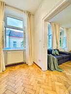 Cozy 2BR Apartment Close to Westbahnhof