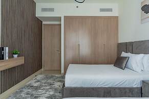 Sophisticated Interior near Hayat Beach