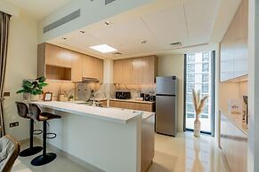 Sophisticated Interior near Hayat Beach