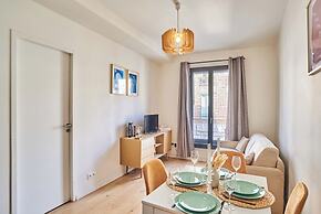 Charming Apartment in Boulogne,