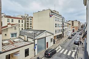 Charming Apartment in Boulogne,
