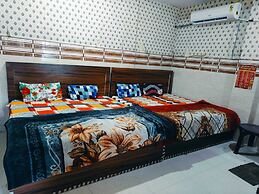 Gayatri palace Vrindavan