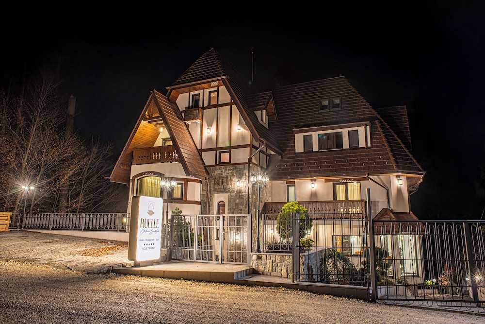 Ruelle Château Boutique